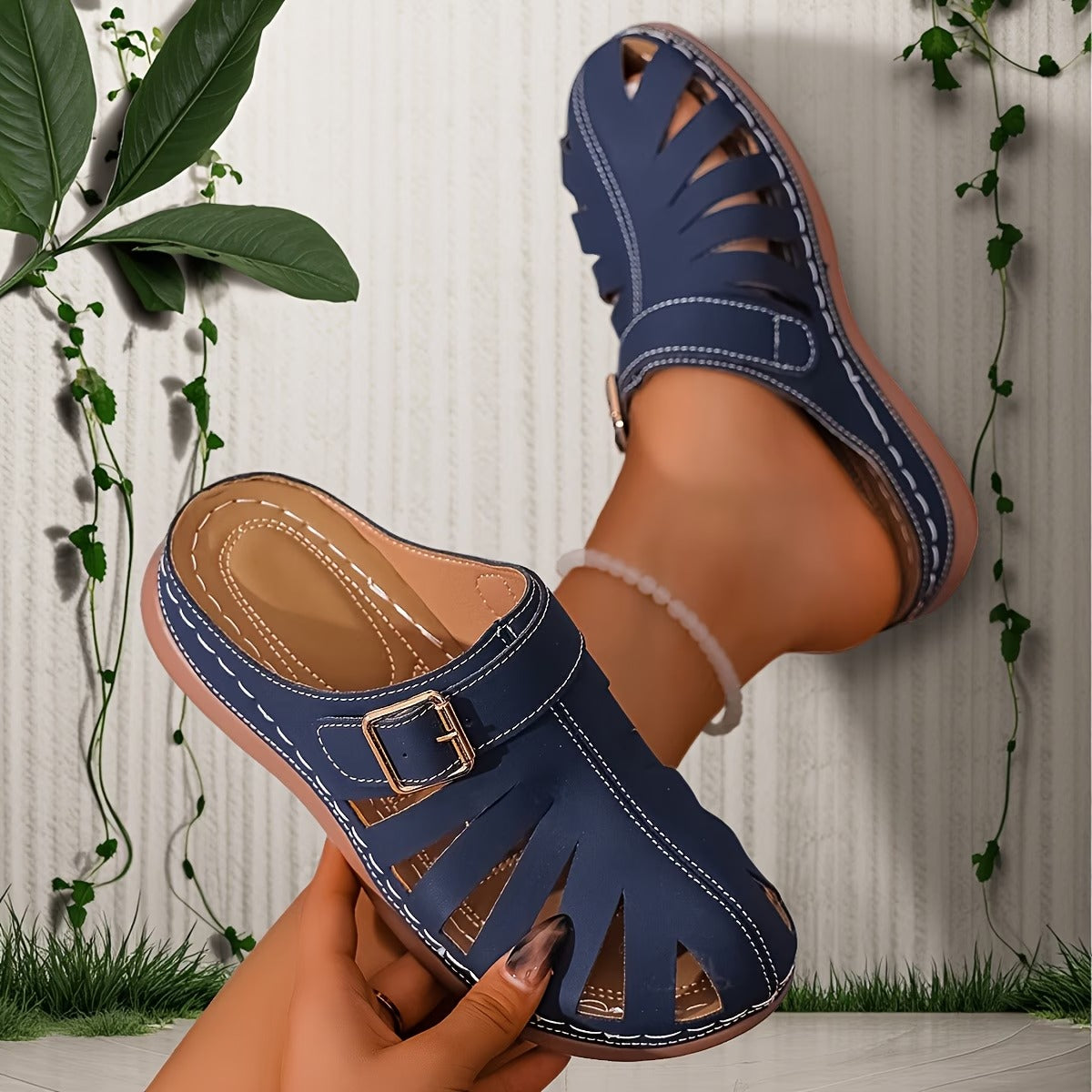 Women's Closed-Toe Stylish and Easy Hollow Design Mules