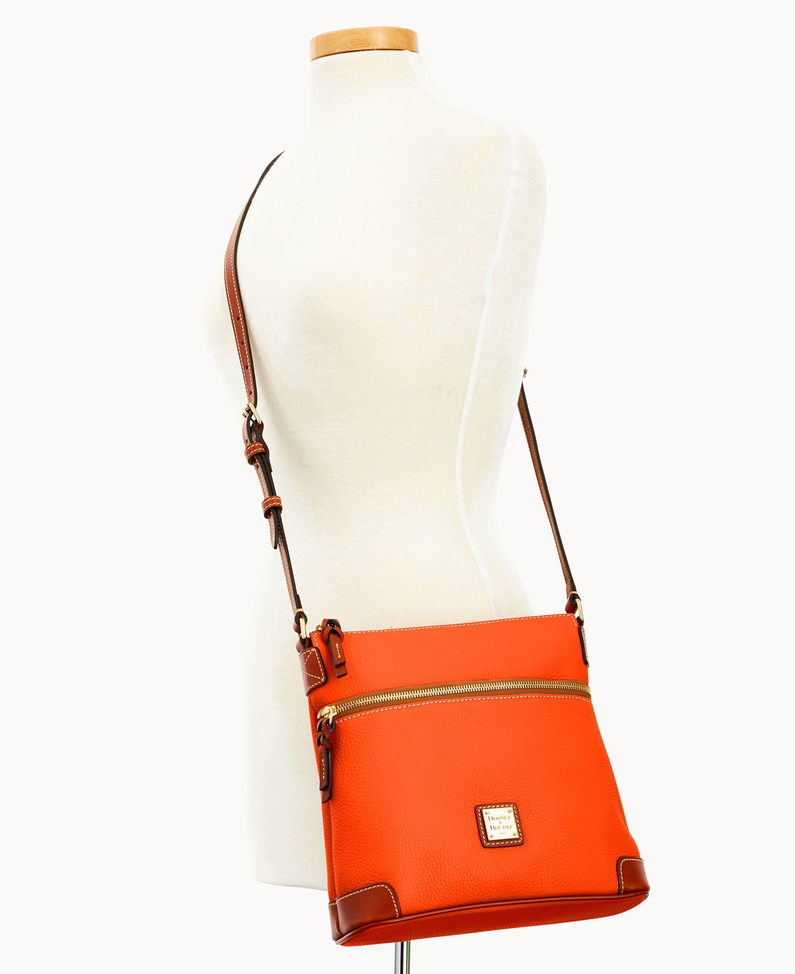 Pebble Grain Crossbody
