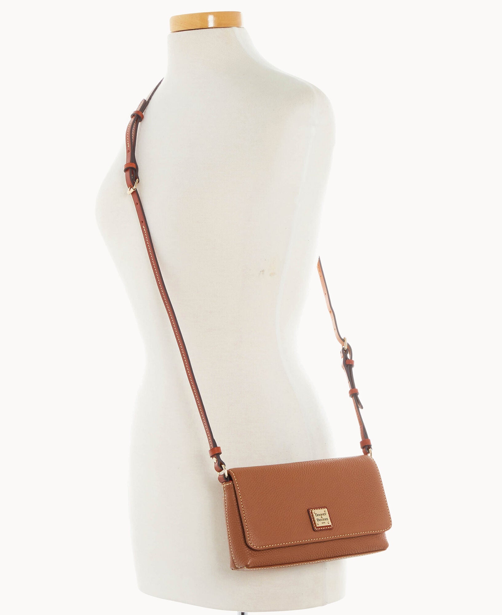 Pebble Grain Becca Crossbody
