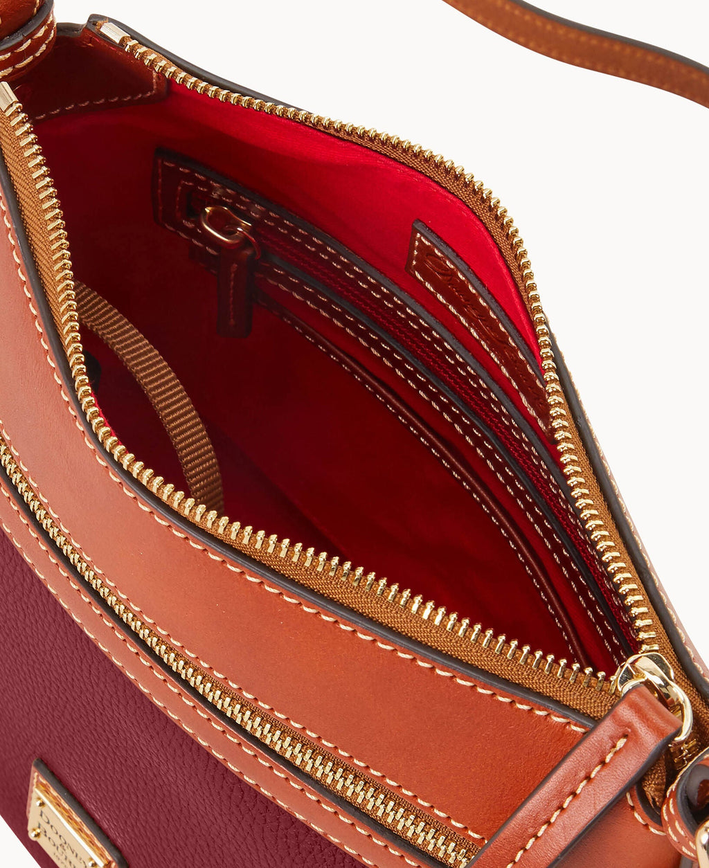 Pebble Grain Crossbody 25