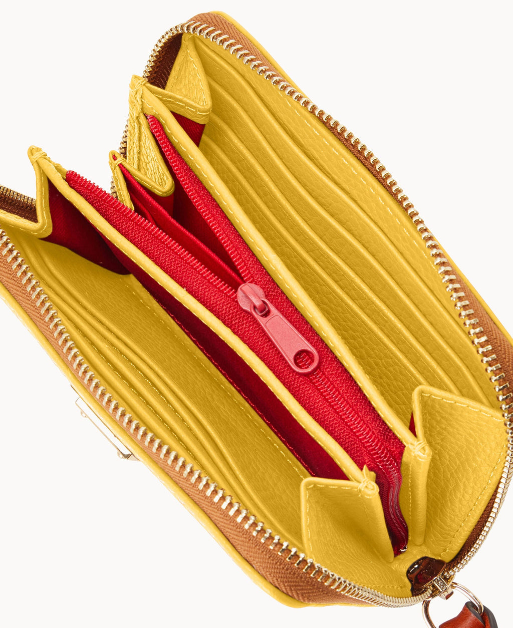 Pebble Grain Medium Zip Around Wallet