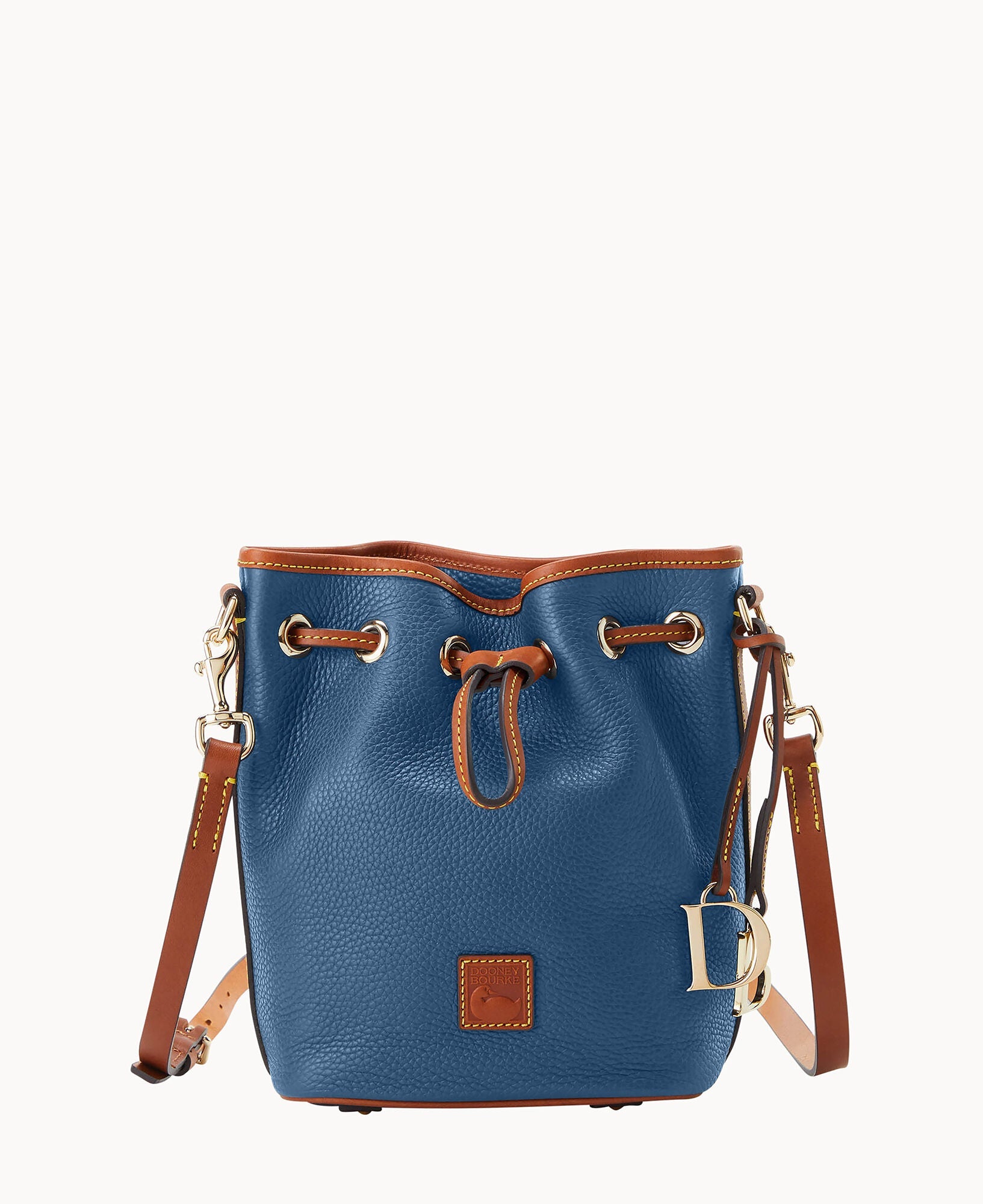 Pebble Grain Small Drawstring