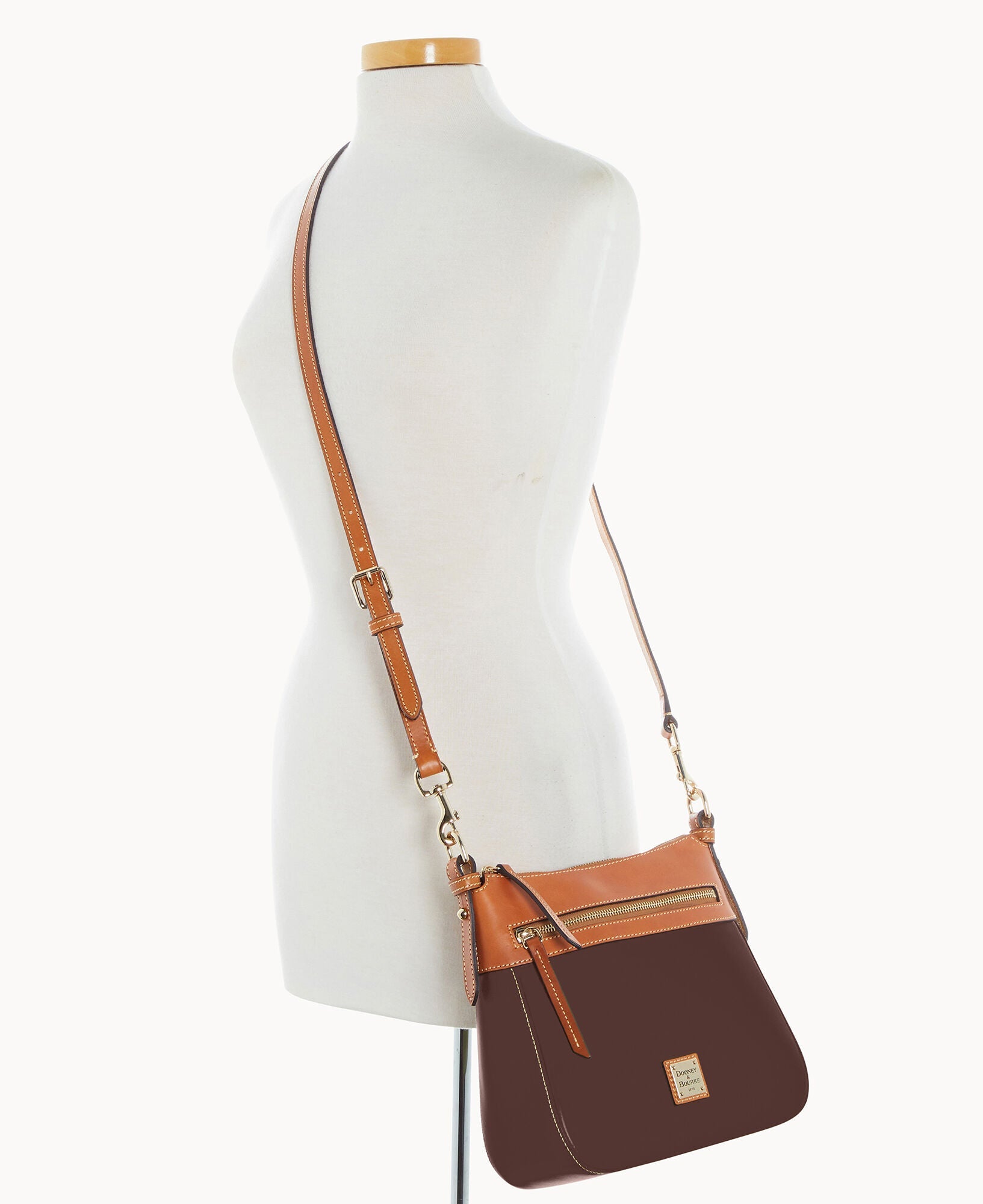 Wexford Leather Crossbody 25