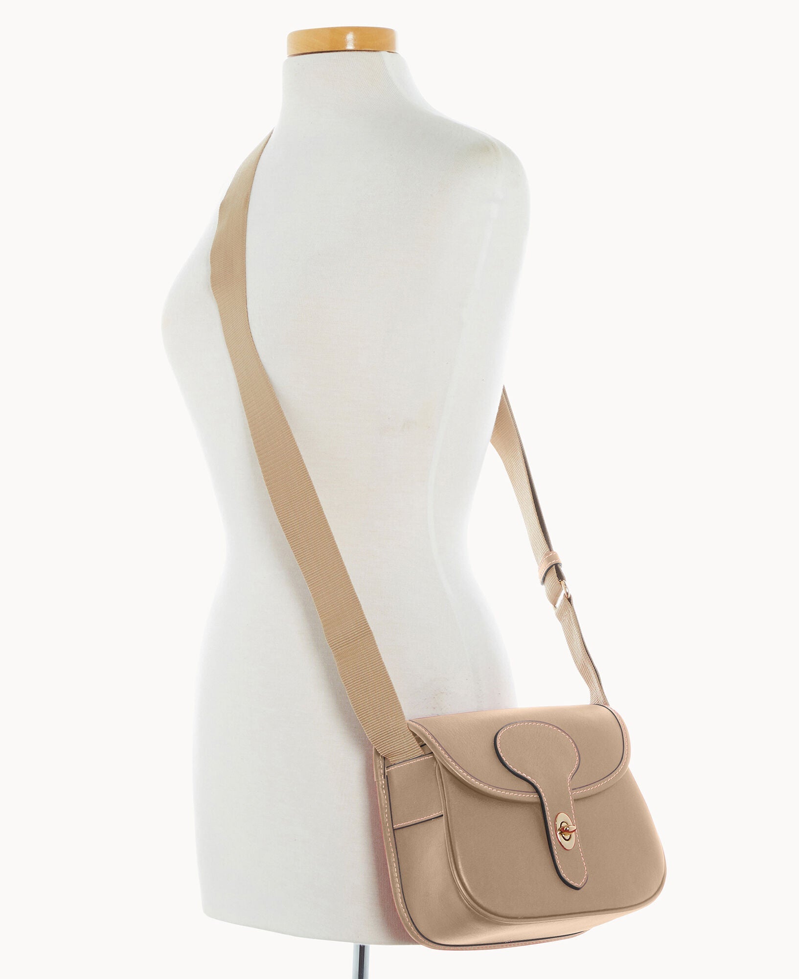 Penrose Saddle 22