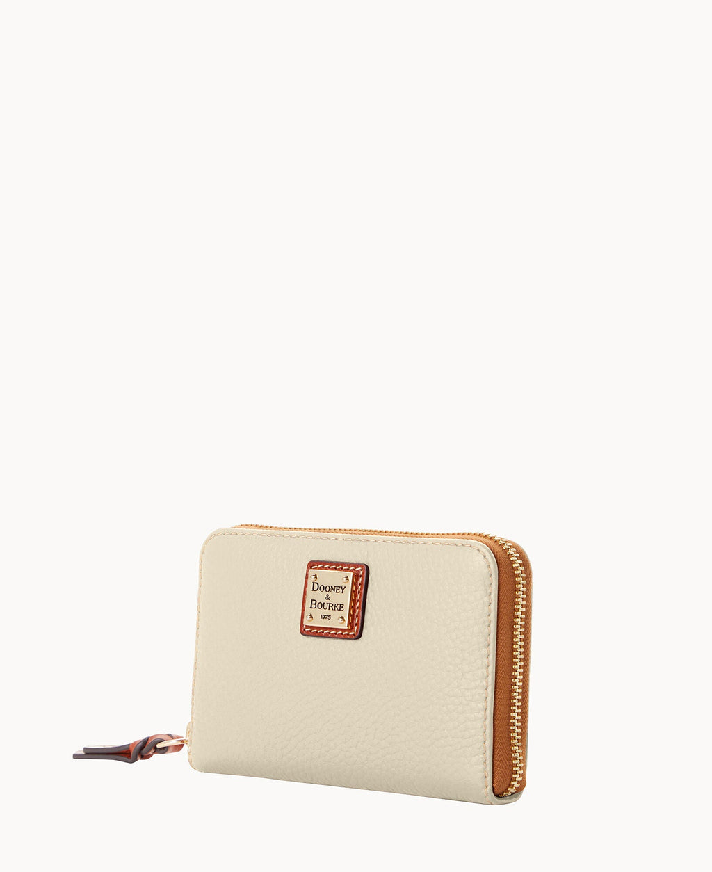 Pebble Grain Medium Zip Around Wallet