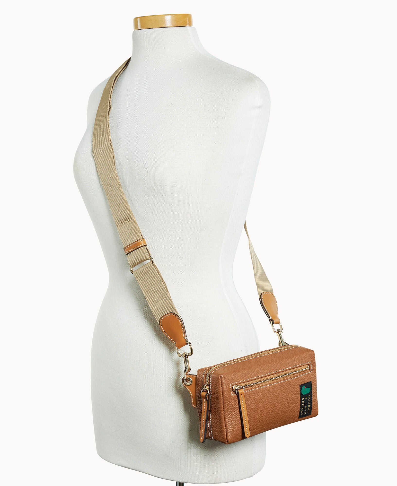 Pebble Grain Camera Crossbody 20