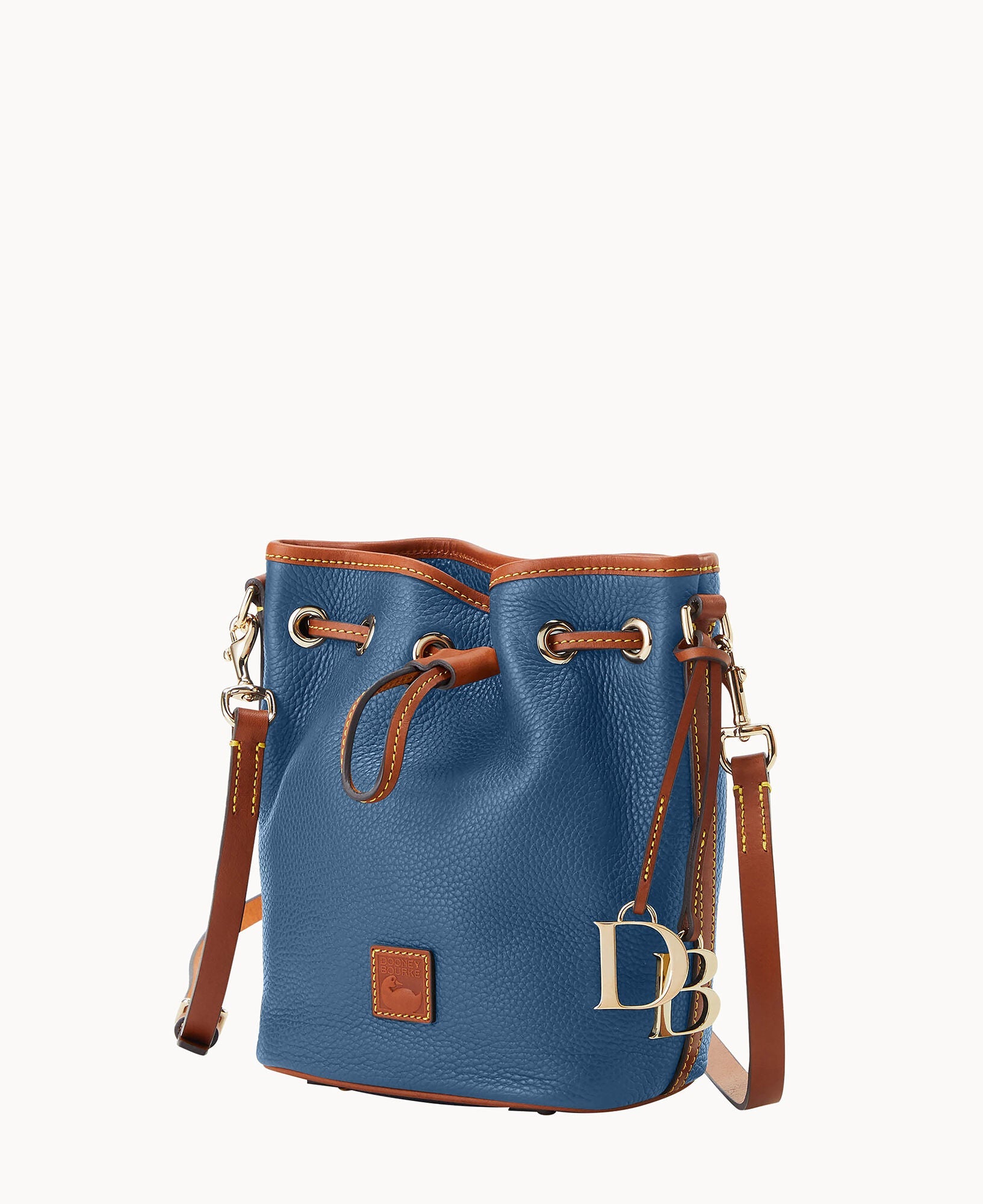 Pebble Grain Small Drawstring