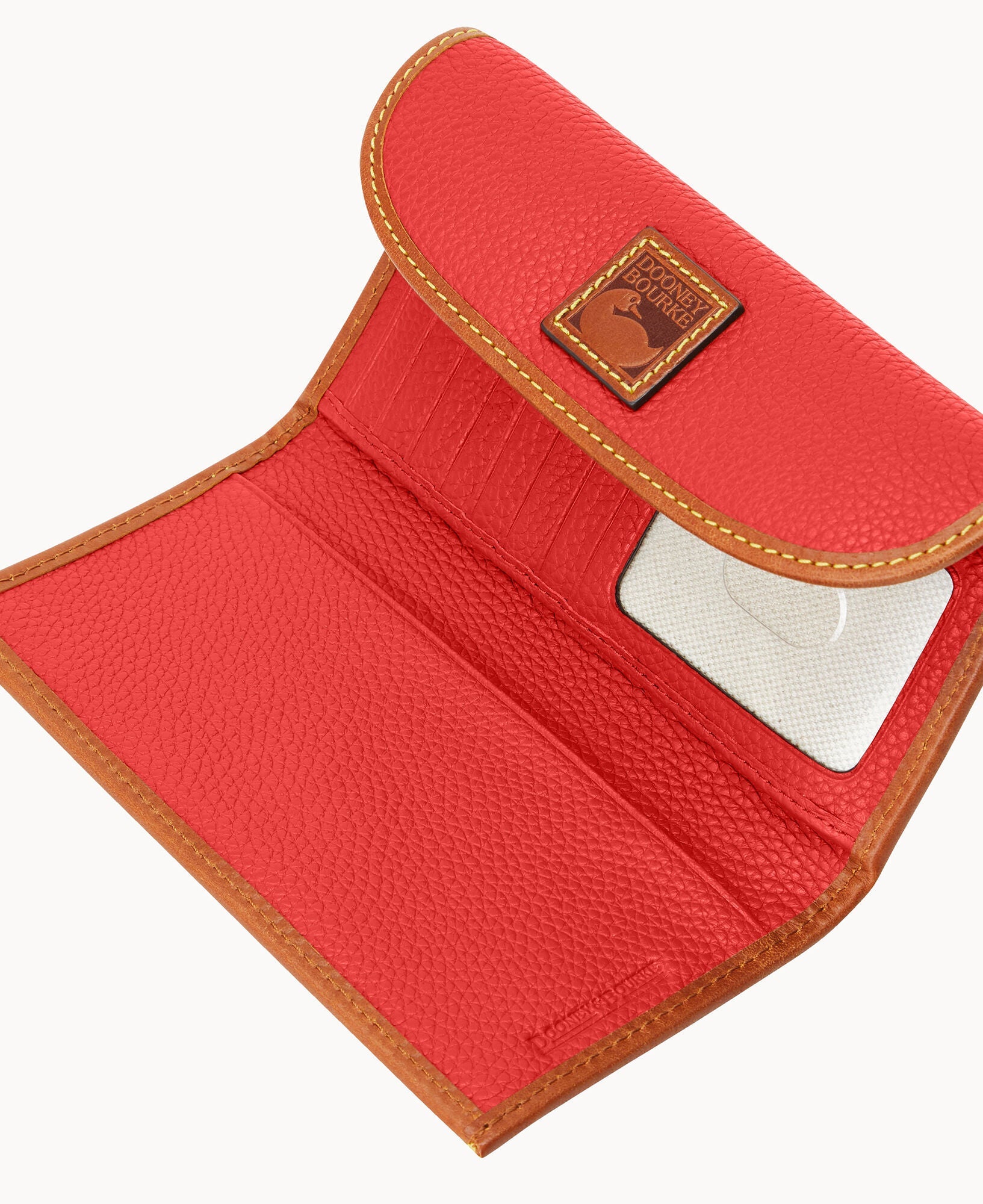 Pebble Grain Continental Clutch