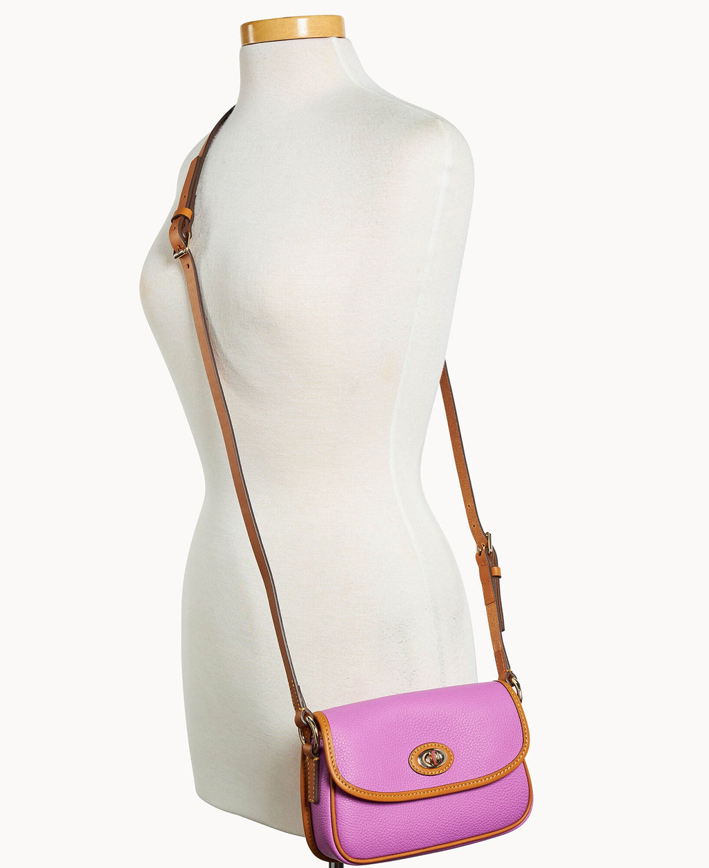 Pebble Grain Turnlock Crossbody 22
