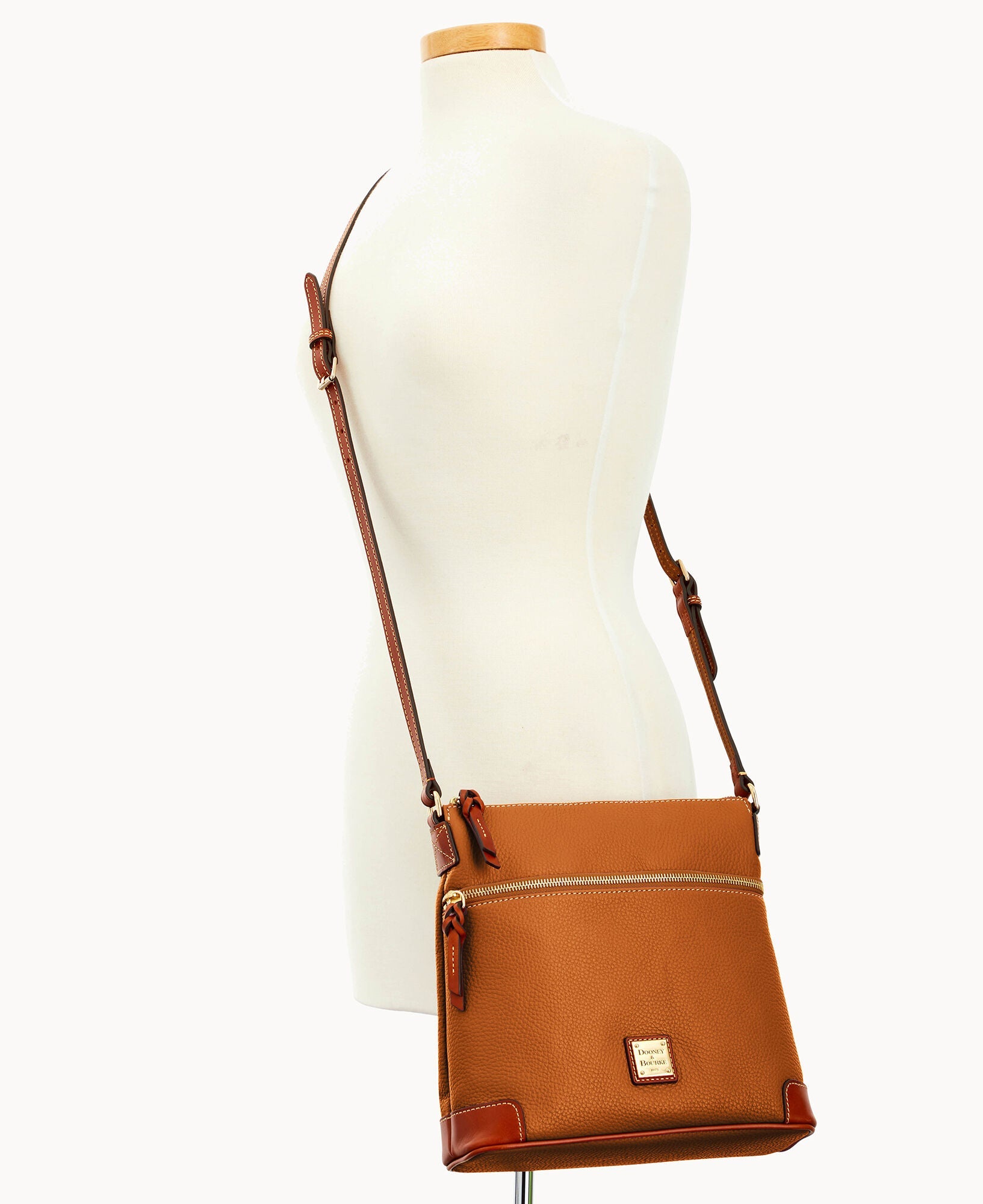 Pebble Grain Crossbody